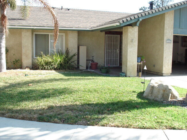 Building Photo - 1147 Marigold Ln Rental