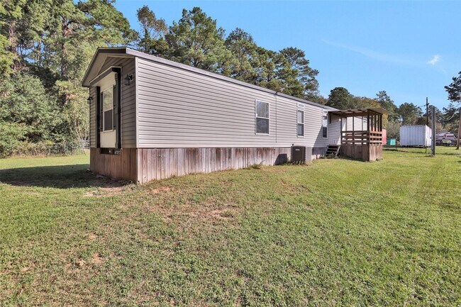 Photo - 10161 Pollard Rd