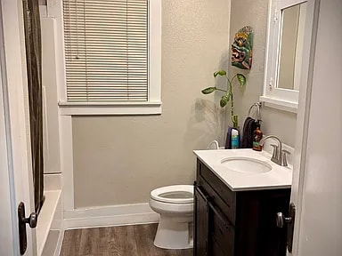 Photo - 2402 4th Ave