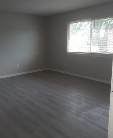 Photo - Hodgenville Landmark Apartments