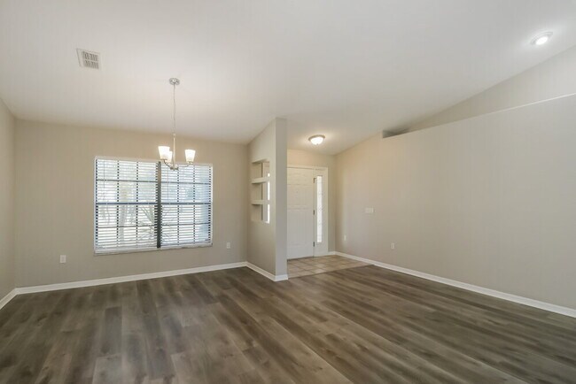 Photo - 13114 Scottville St