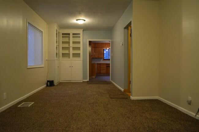 Photo - 1648 Cahoon St