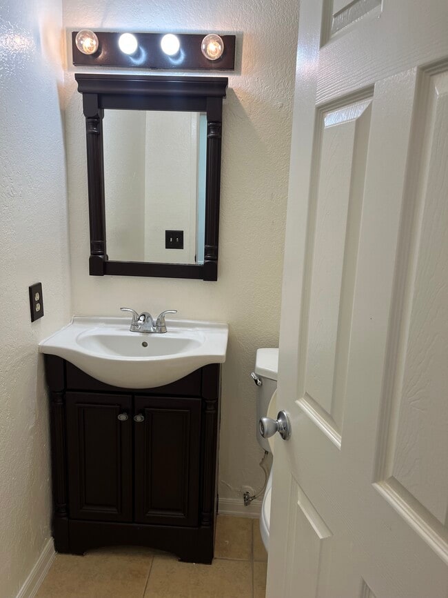 Photo - 8531 Jacaranda Ave