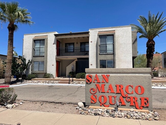 Lovely 2 Bedroom 1 Bath with Fireplace! - Lovely 2 Bedroom 1  Bath with Fireplace! Apartment Unit 940 Benton