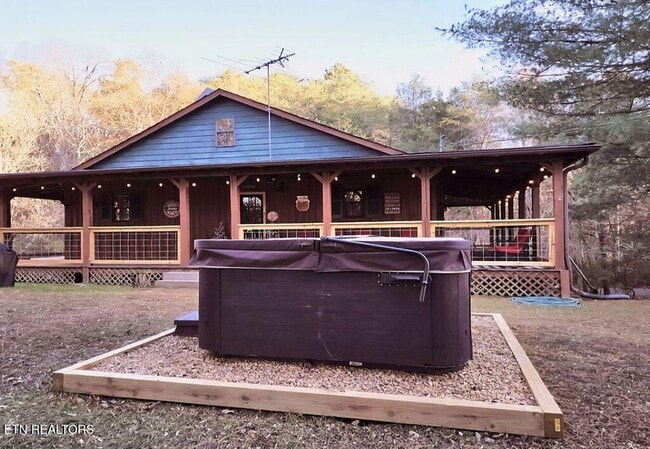 Photo - 1564 Providence Rd