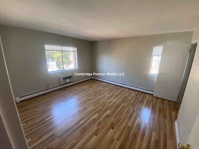 Building Photo - 474 Broadway Unit 28 Rental