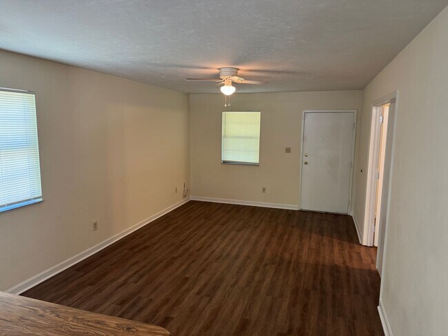 Photo - Two Bedroom Duplex In Canopy Oaks School Zone...Back on the Market!