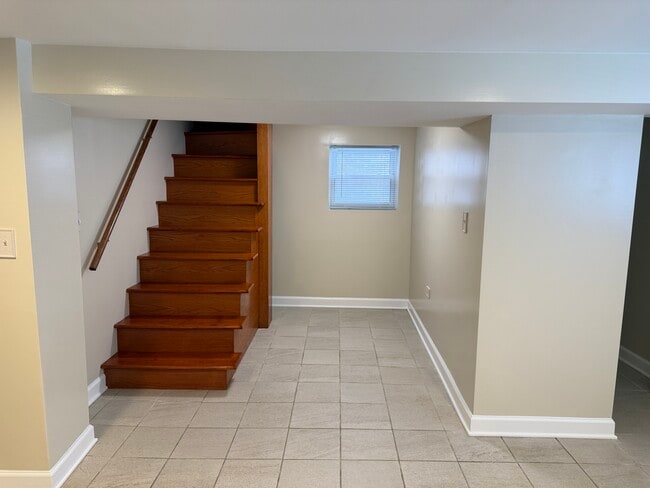 Photo - 2252 N Laramie Ave Unit G