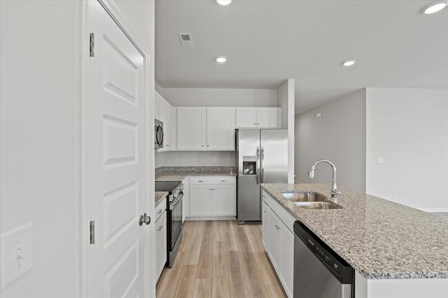 Photo - 18818 Cottontail Ln