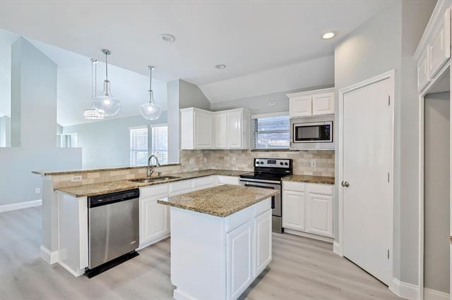 Building Photo - 7612 Sunburst Trail Rental