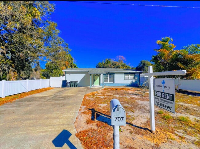 Photo - 707 E Spruce St