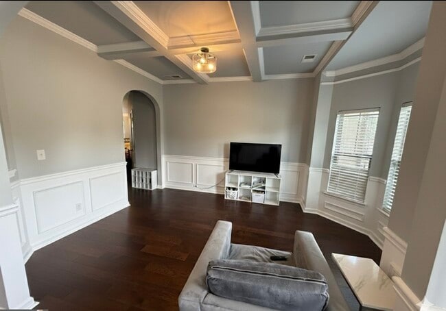 Photo - 310 Savannah Dr