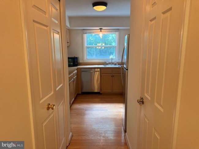 Photo - 607 Concerto Ln