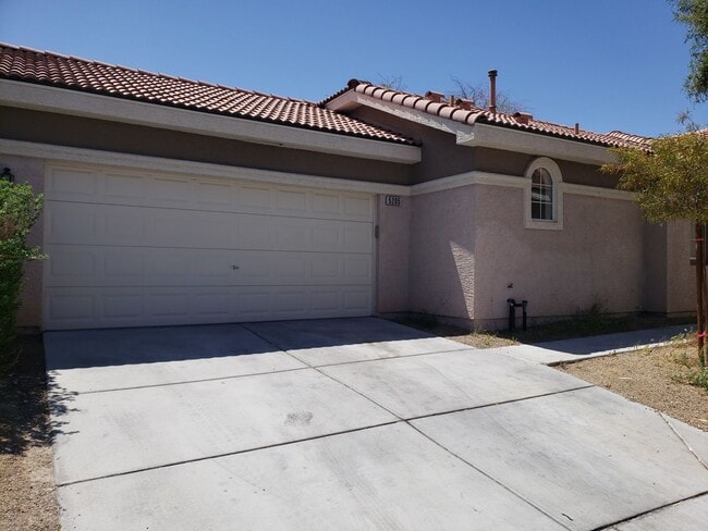 Building Photo - 5205 Blooming Mesa Ct