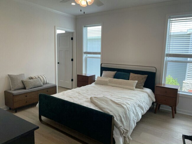 Photo - 4930 Coopers Hawk Pl