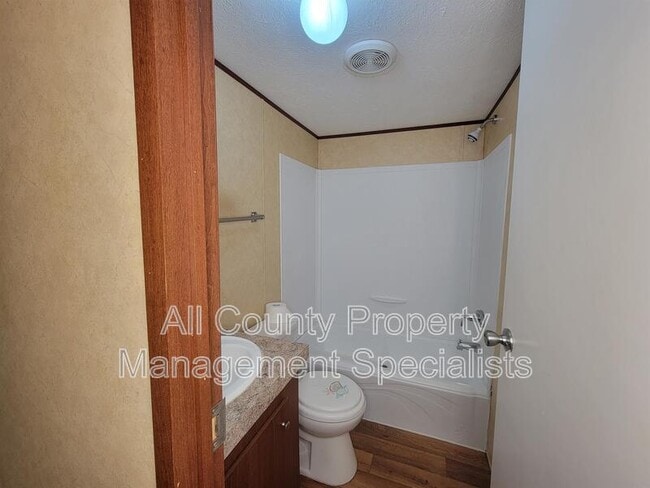 Photo - 1770 Salterstown Rd