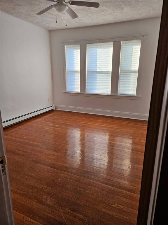 8 Astoria St Unit 2