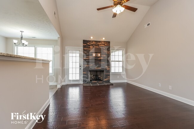 Photo - 1129 Stillwood Dr