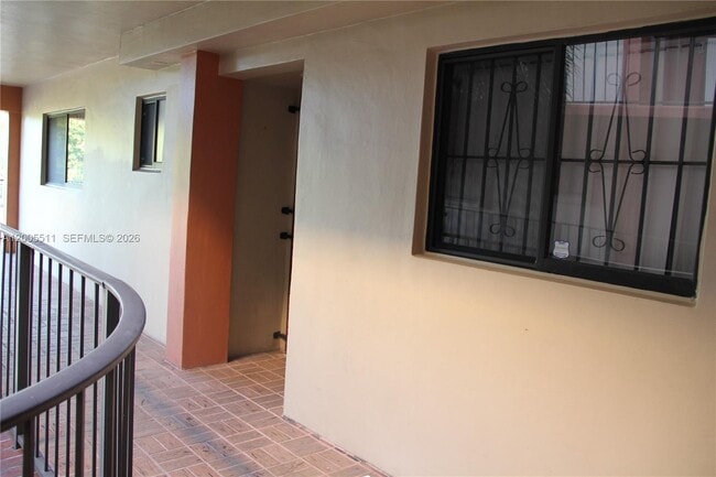 Building Photo - 8700 SW 133rd Avenue Rd Unit 301