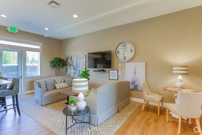 Clubhsoue - Toscana Apartment Homes