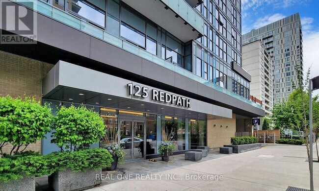 Photo - 125 Redpath Ave Unité Ph112