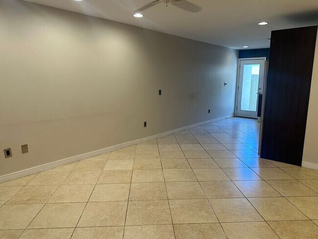 Photo - Gated Community Townhome!