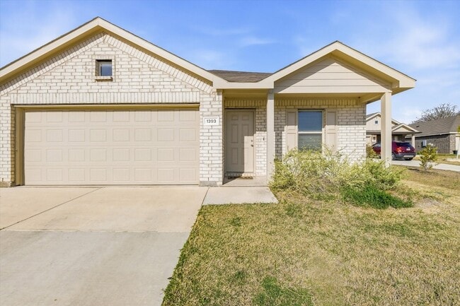 1393 Beach Dr