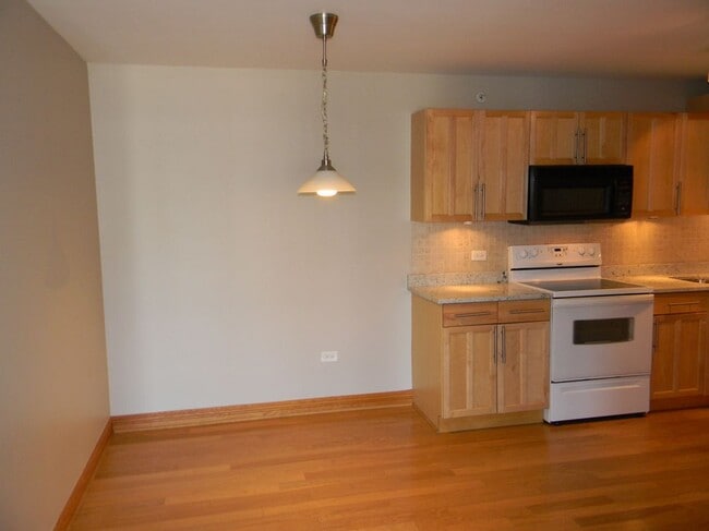 Photo - 10222 S 84th Terrace