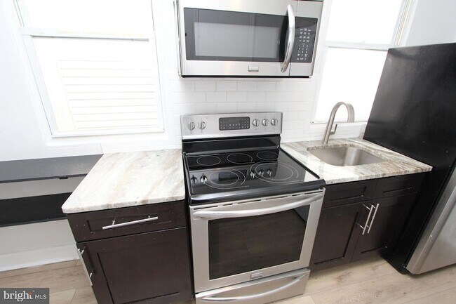 Photo - 2019 N 2nd St