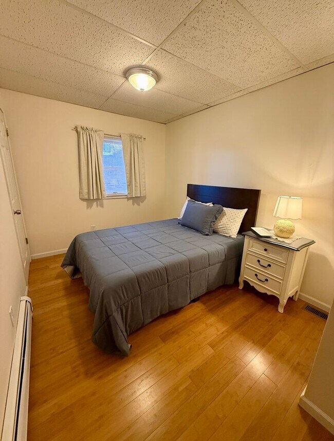 138 Court St Unidad 2nd Floor