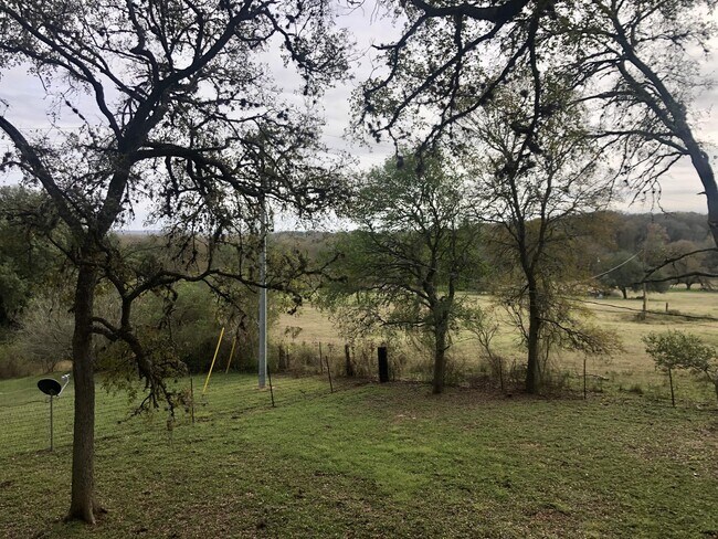 Photo - 4553 Seawillow Rd