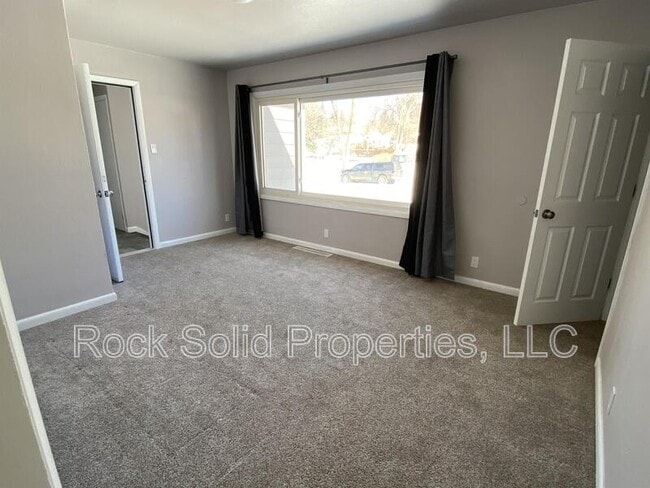 Photo - 2020 Dunn Ave