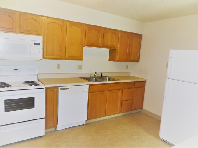 Photo - Briarwood Grand Apartments