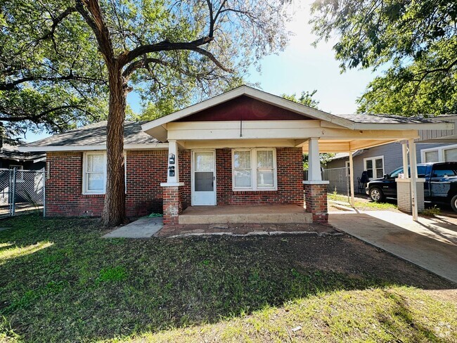 Building Photo - 2117 15th St Unit A Rental