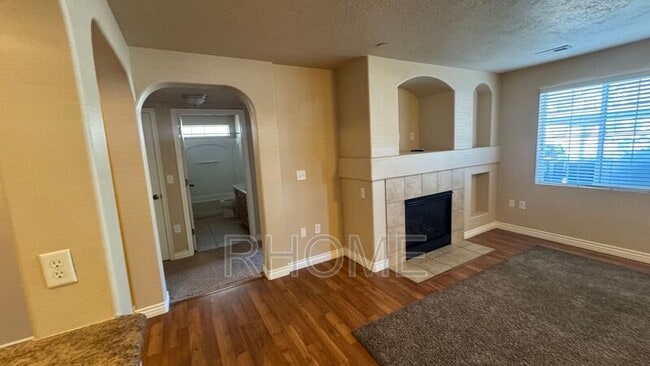 Photo - 155 N 1120 W