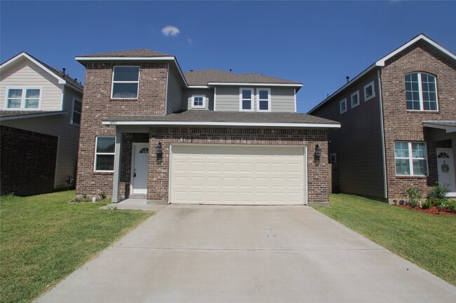 Building Photo - 13911 Aldaco Dr