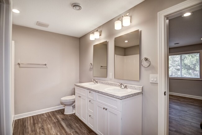 Photo - 3 Bedroom Town Home