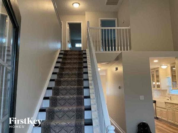 Photo - 1427 Long Paw Ln