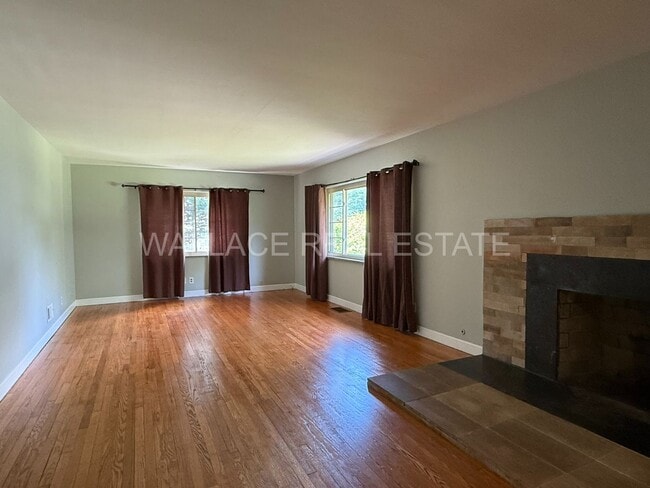 Photo - CHARMING STONE HOUSE IN SoKno w/ 3 BDRMS and 2 BATHS