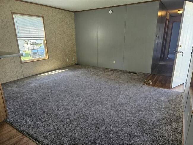 Photo - 297 Bay Port Cir