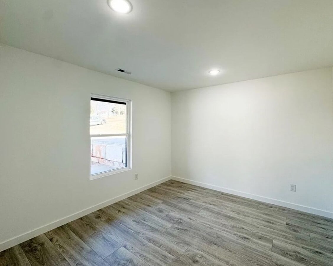 Photo - 142 Andover Rd Unit 142 Andover Road