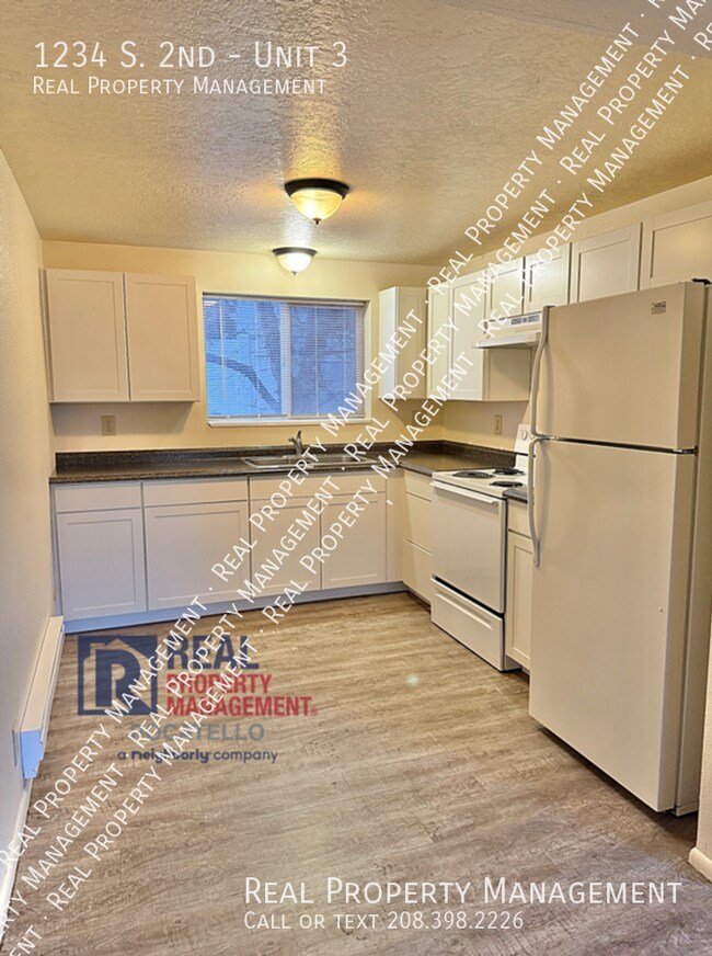 Photo - MOVE INSPECIAL - 2 Bed 1 Bath apartment - ... Unidad 3
