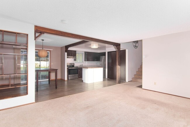 Photo - **Available July** 3 Bed, 2 bath property centrally located in Spokane Valley
