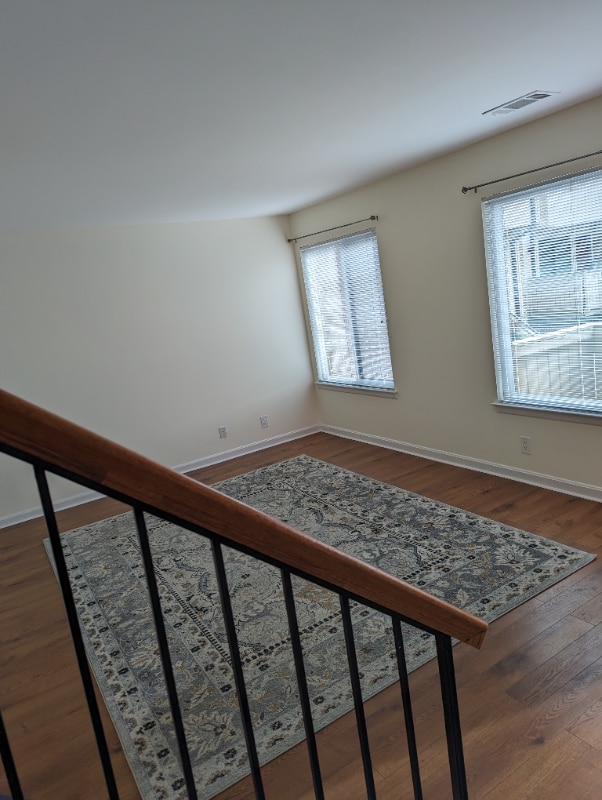 Photo - 2494 Glengyle Dr