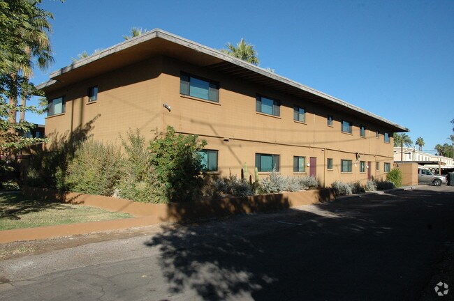 Photo - Savoy Plaza Apartments