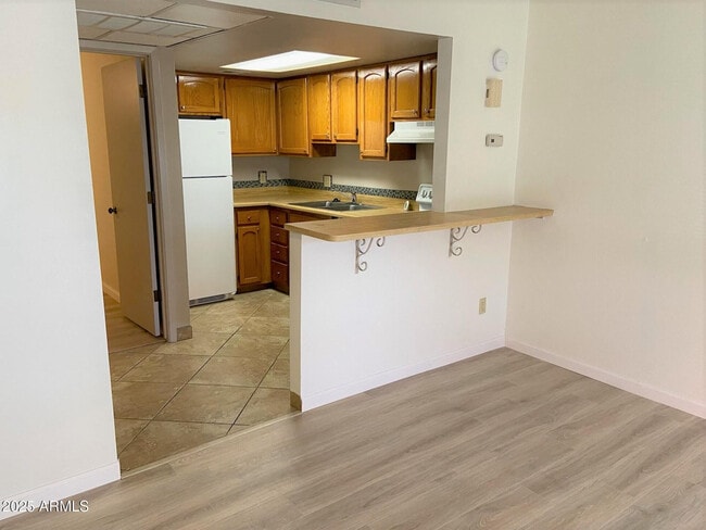 Photo - 700 W University Dr Unit 111