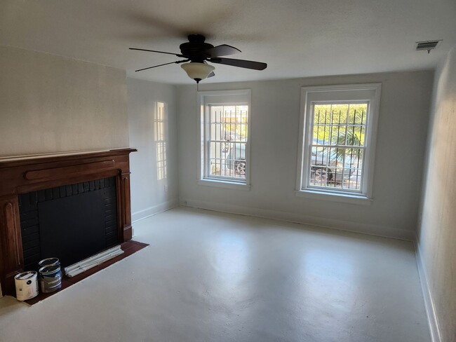 Photo - 229 E Gordon St Unit Apt. 1A