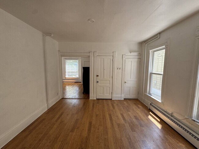 1034 E Johnson St Unit JO1