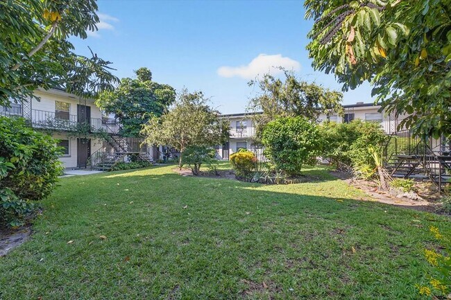 Photo - 2808 W Azeele St Unit 205