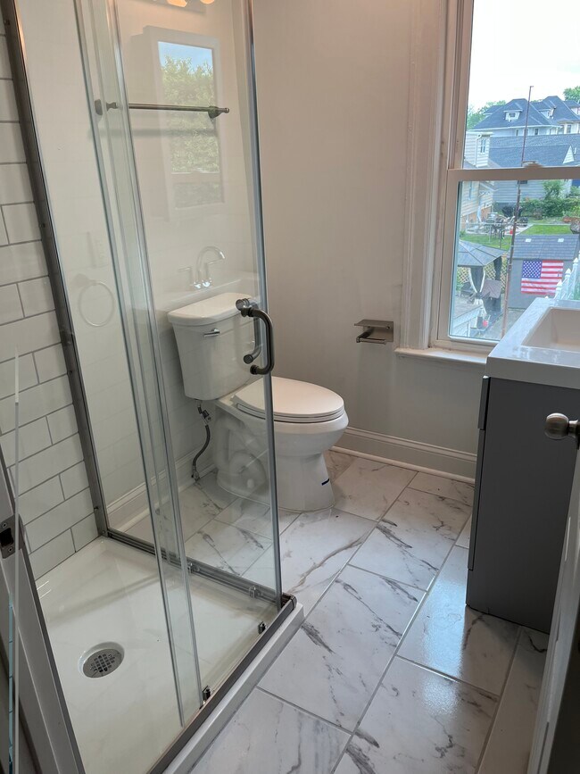 409 Newton Ave Unit 2